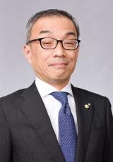 川又 寿久 氏