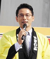 山中浩晃氏